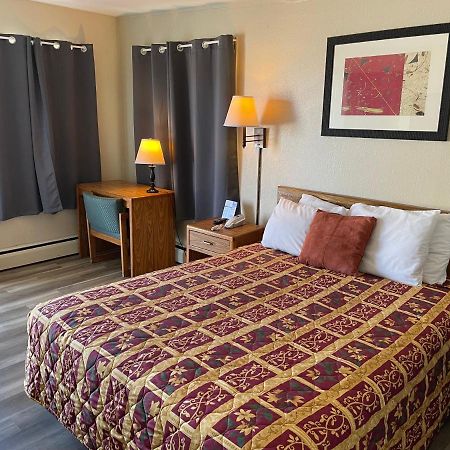 Rivers Inn Fort Madison Eksteriør billede