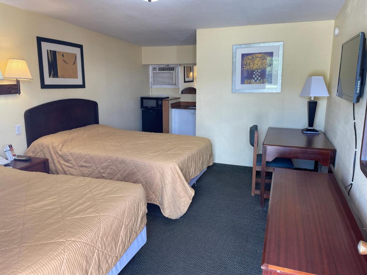 Rivers Inn Fort Madison Eksteriør billede